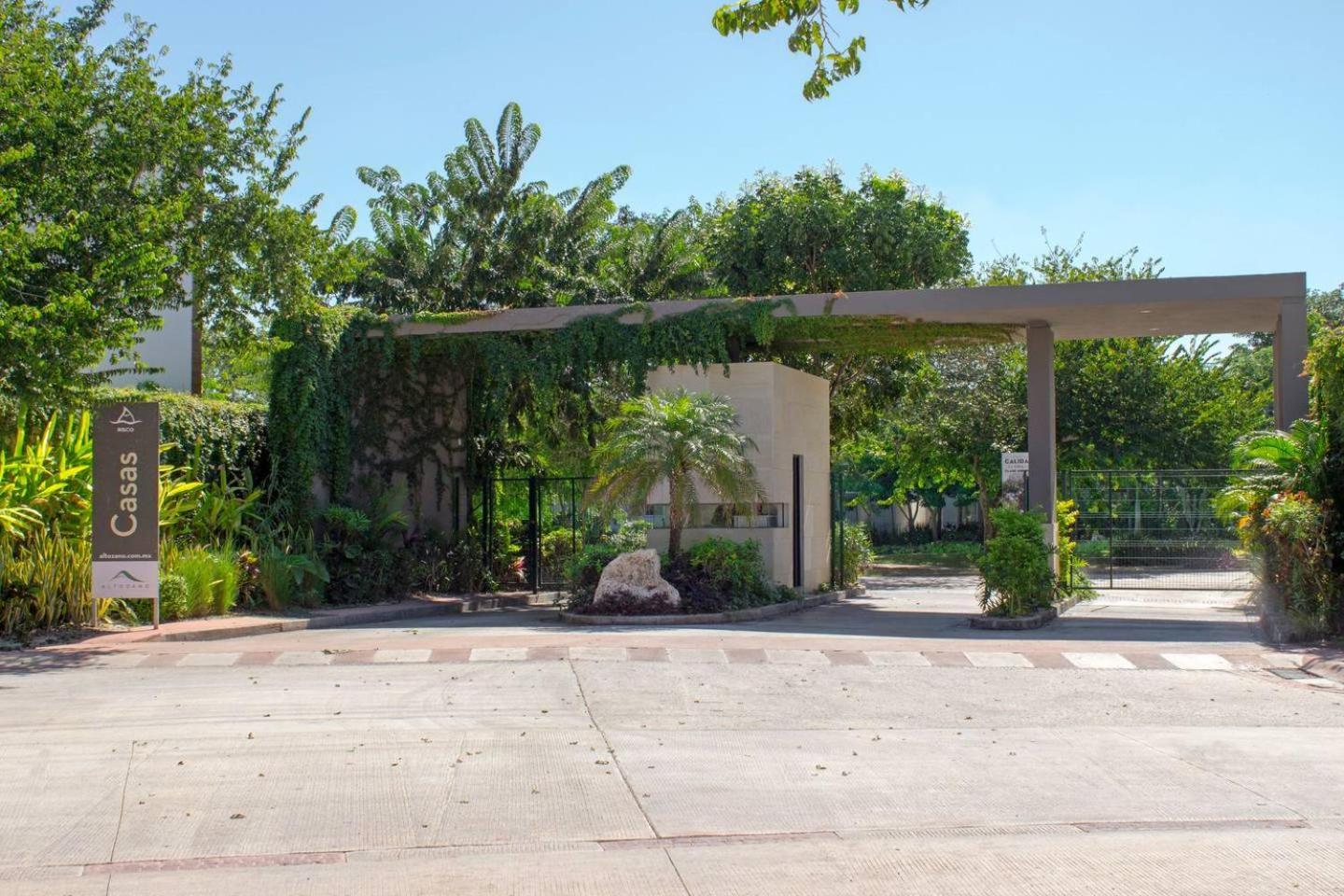 Modern House Surrounded By Nature Mérida Eksteriør billede